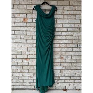 NWOT Size 14 Ieena For Mac Duggal Green Floor Length Dress Gown